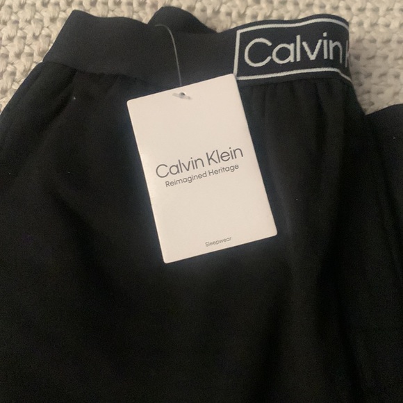 Calvin Klein black size Small lounge shorts NEW - Picture 8 of 8